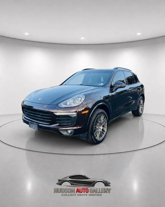 2017 Porsche 958 Cayenne - Image 2 of 20