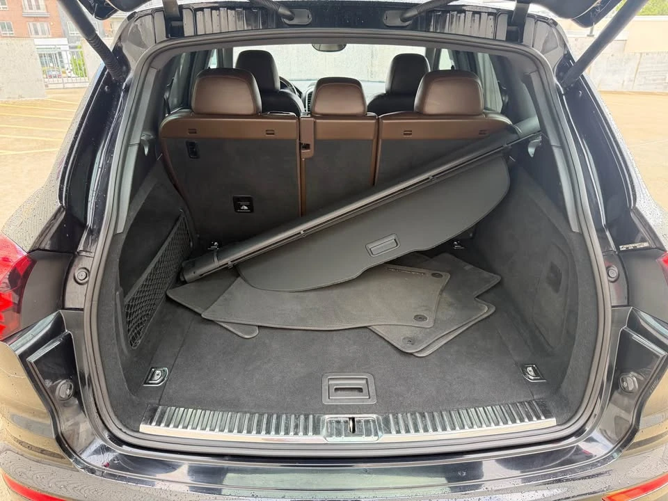 2017 Porsche 958 Cayenne - Image 17 of 20