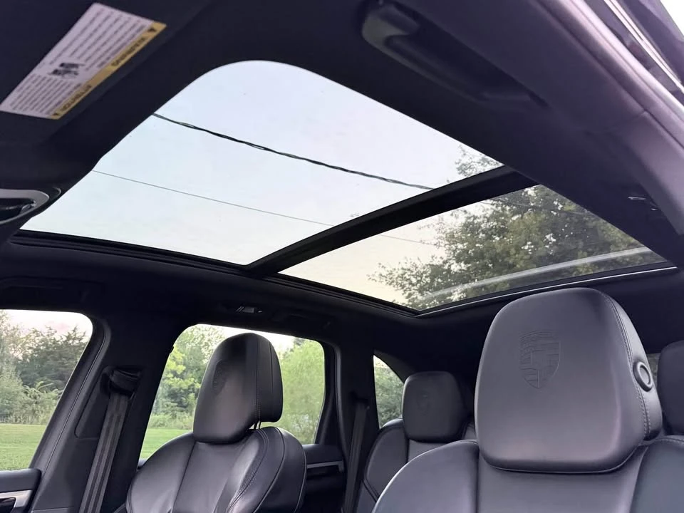 2017 Porsche 958 Cayenne - Image 18 of 20