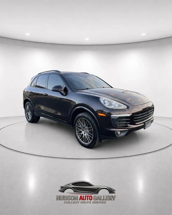2017 Porsche 958 Cayenne - Image 3 of 15