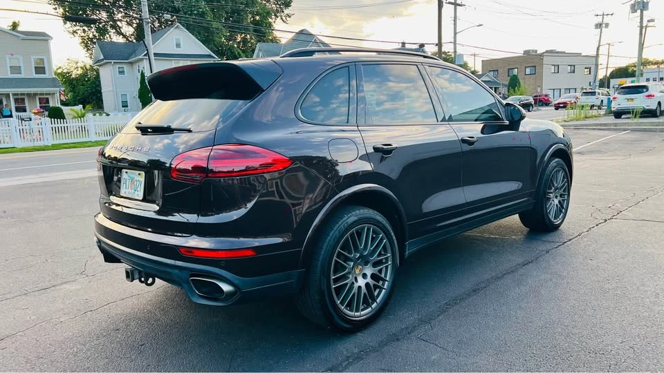 2017 Porsche 958 Cayenne - Image 14 of 15