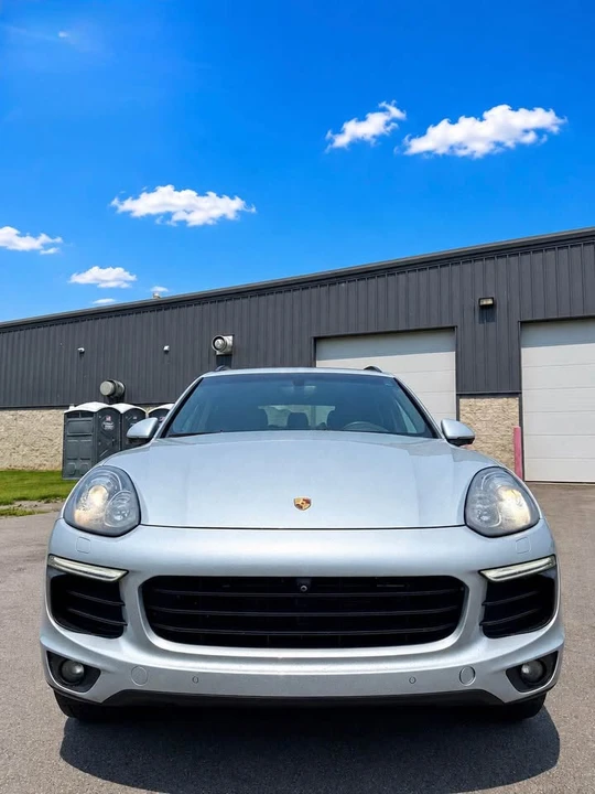 2017 Porsche 958 Cayenne - Image 3 of 14