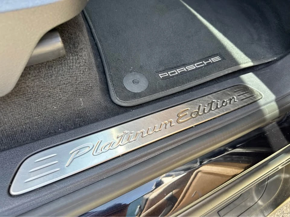 2017 Porsche 958 Cayenne - Image 17 of 19