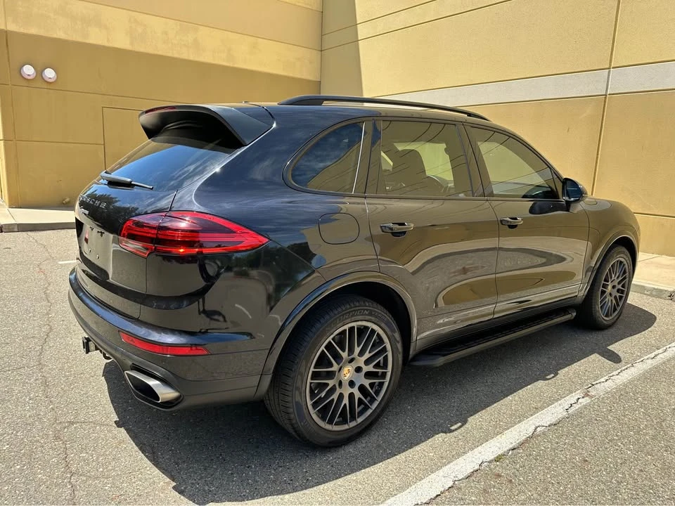 2017 Porsche 958 Cayenne - Image 6 of 19