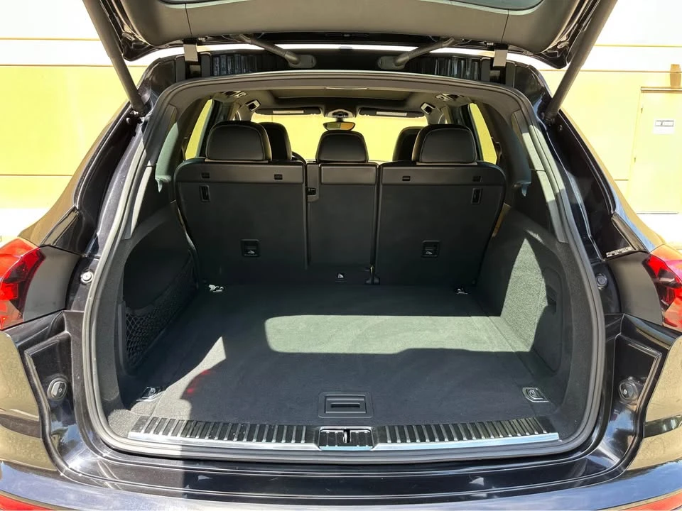 2017 Porsche 958 Cayenne - Image 16 of 19