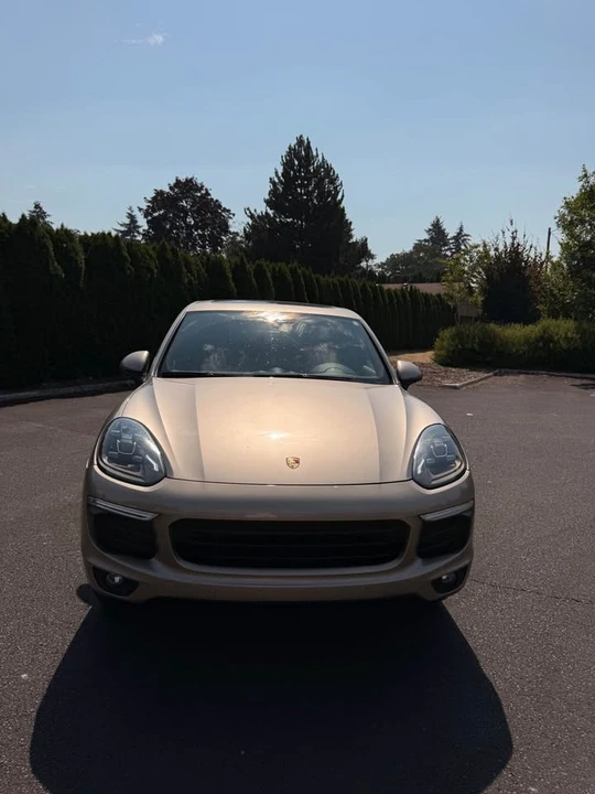 2017 Porsche 958 Cayenne - Image 6 of 15