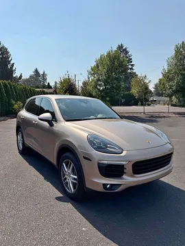 2017 Porsche Cayenne Platinum Edition
