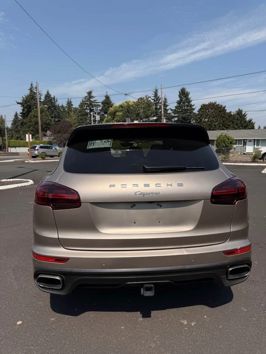 2017 Porsche 958 Cayenne - Image 3 of 15