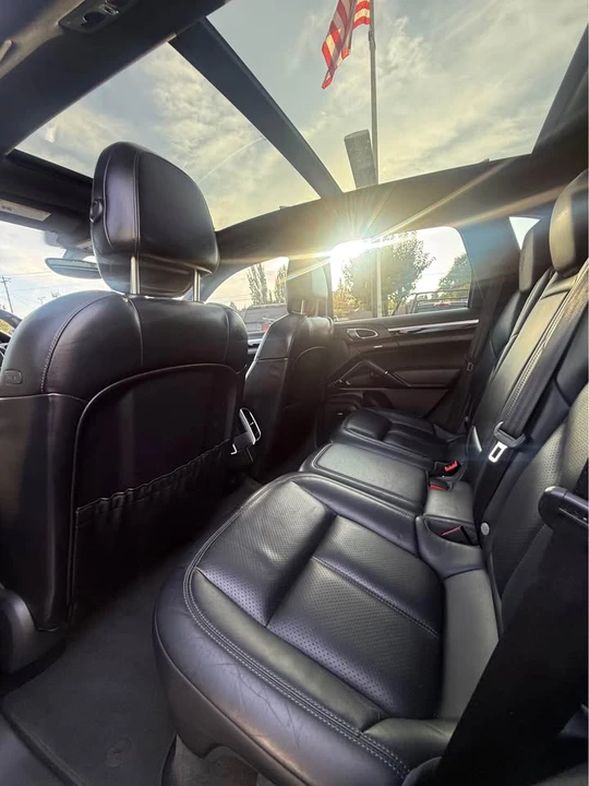 2017 Porsche 958 Cayenne - Image 11 of 15