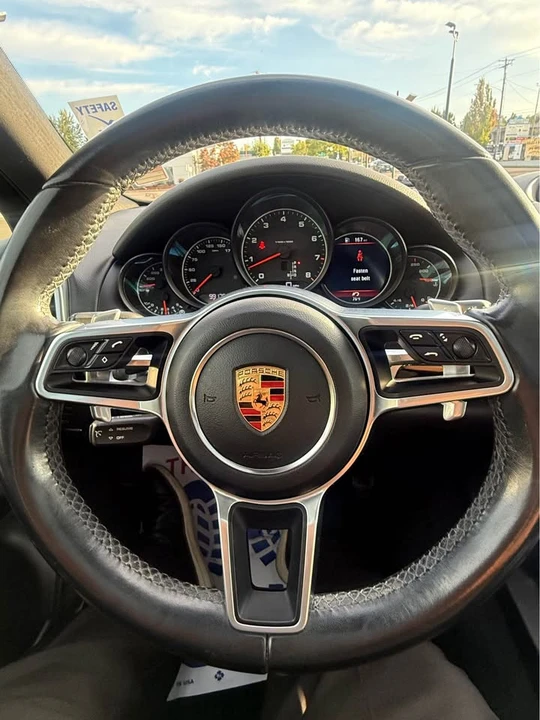 2017 Porsche 958 Cayenne - Image 12 of 15