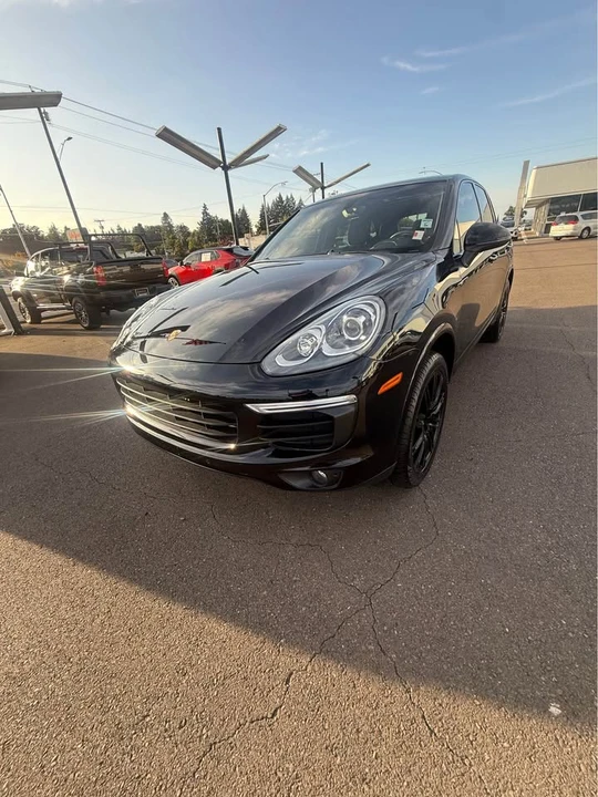 2017 Porsche 958 Cayenne - Image 2 of 15