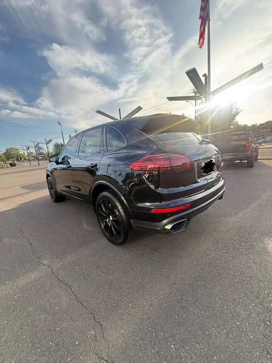 2017 Porsche 958 Cayenne - Image 9 of 15