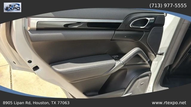 2017 Porsche 958 Cayenne - Image 29 of 31