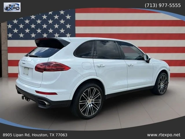 2017 Porsche 958 Cayenne - Image 8 of 31