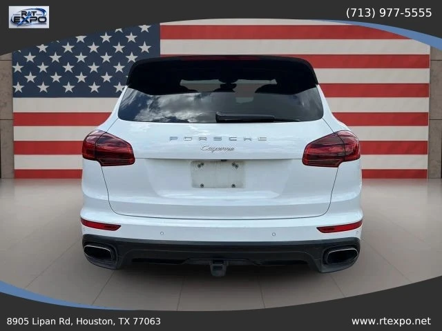 2017 Porsche 958 Cayenne - Image 7 of 31