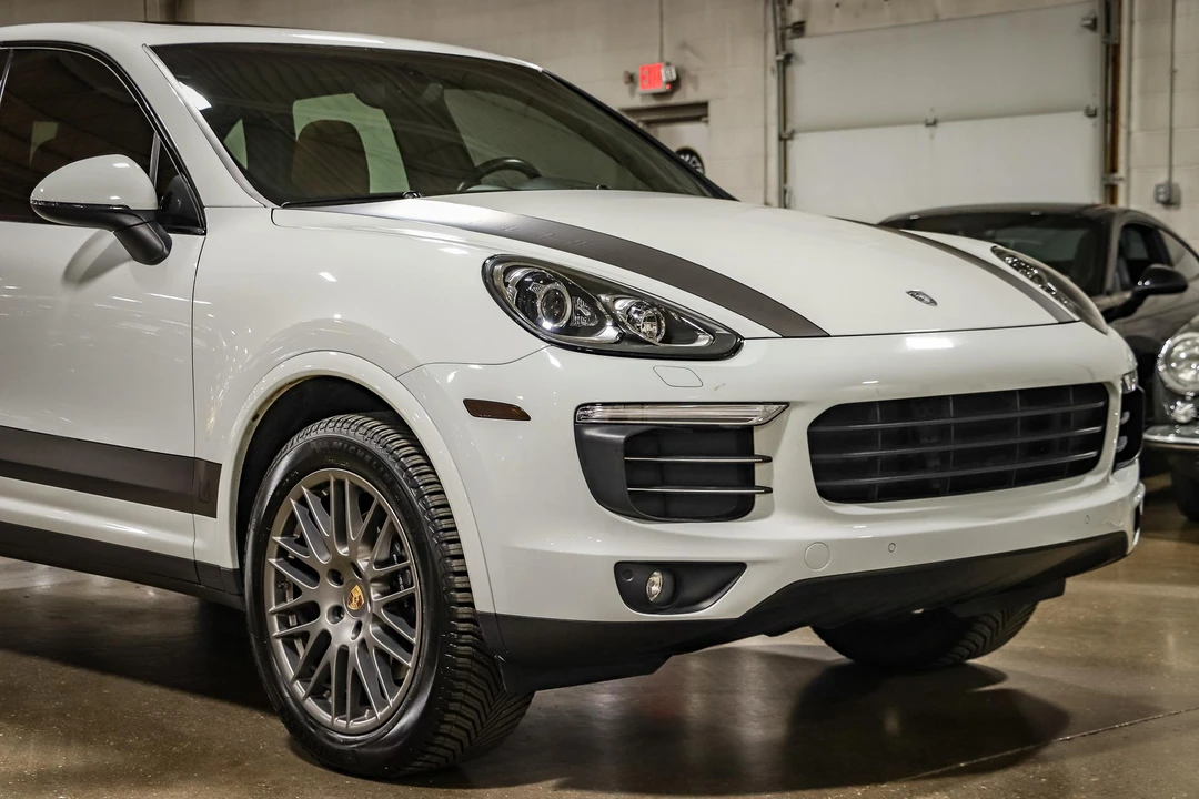 2017 Porsche 958 Cayenne - Image 22 of 30