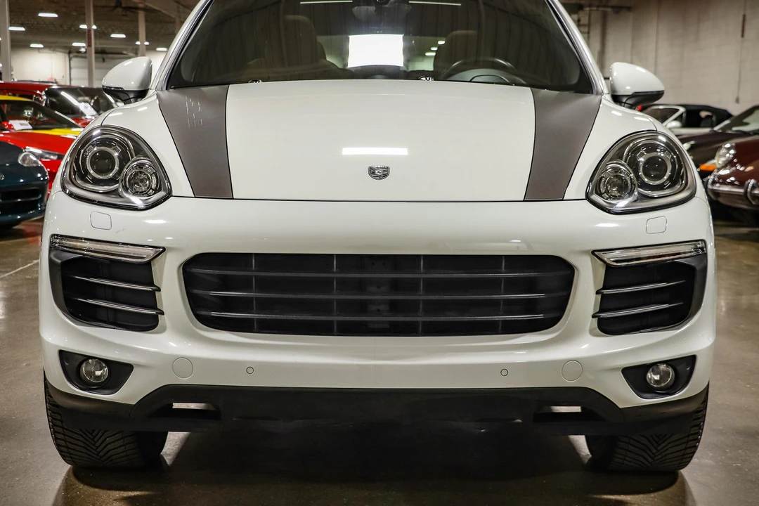 2017 Porsche 958 Cayenne - Image 25 of 30