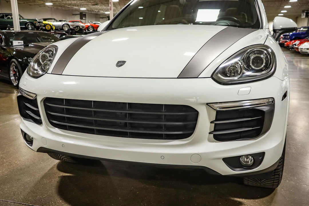 2017 Porsche 958 Cayenne - Image 27 of 30