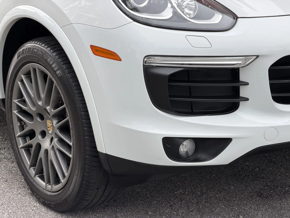 2017 Porsche 958 Cayenne - Image 29 of 31
