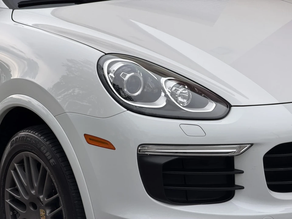 2017 Porsche 958 Cayenne - Image 30 of 31