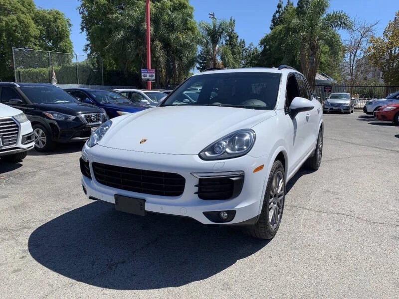 2017 Porsche 958 Cayenne - Image 3 of 25