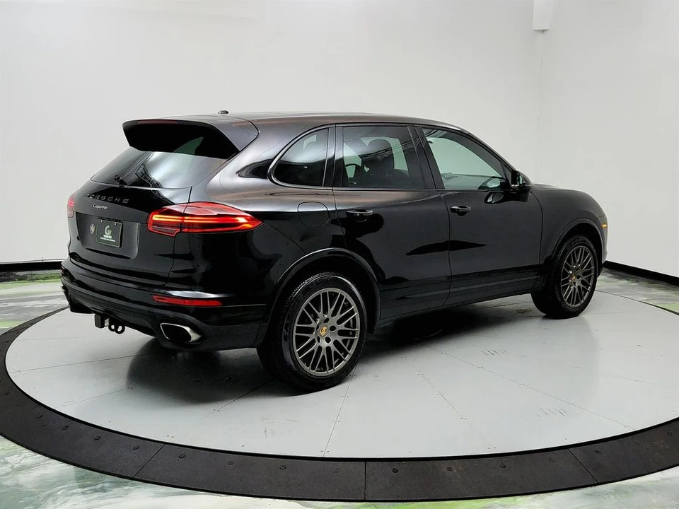 2017 Porsche 958 Cayenne - Image 4 of 31