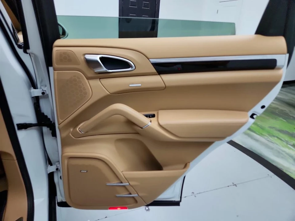 2017 Porsche 958 Cayenne - Image 31 of 31
