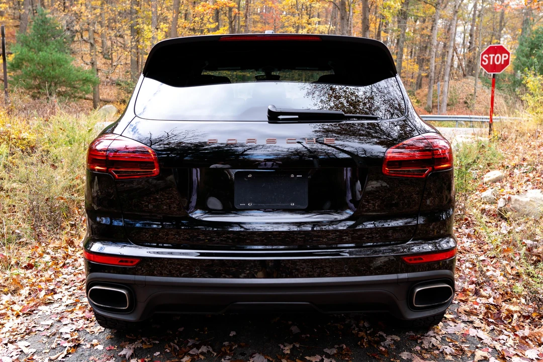 2017 Porsche 958 Cayenne - Image 5 of 31