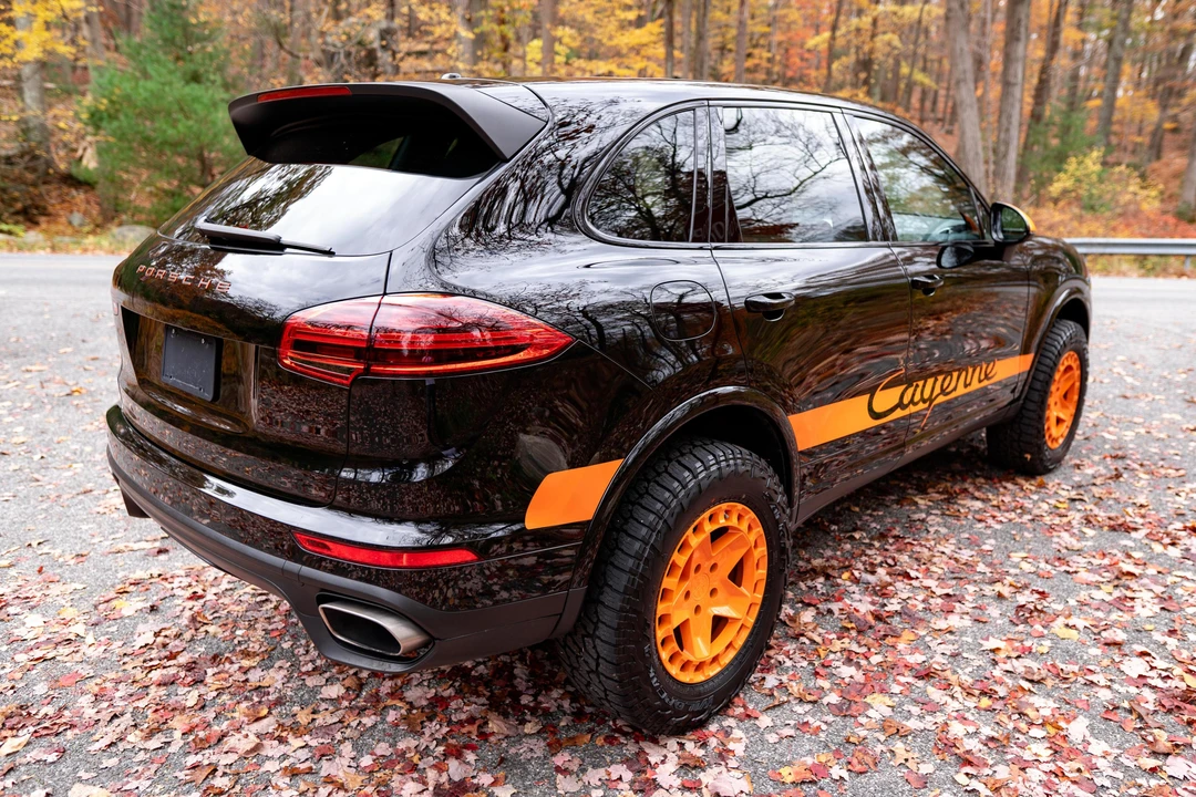 2017 Porsche 958 Cayenne - Image 4 of 31