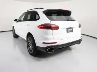 2017 Porsche 958 Cayenne - Image 21 of 31
