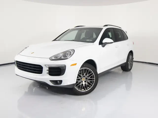 2017 Porsche 958 Cayenne - Image 6 of 31