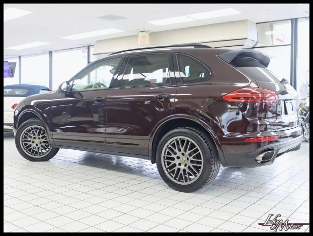 2017 Porsche 958 Cayenne - Image 7 of 12