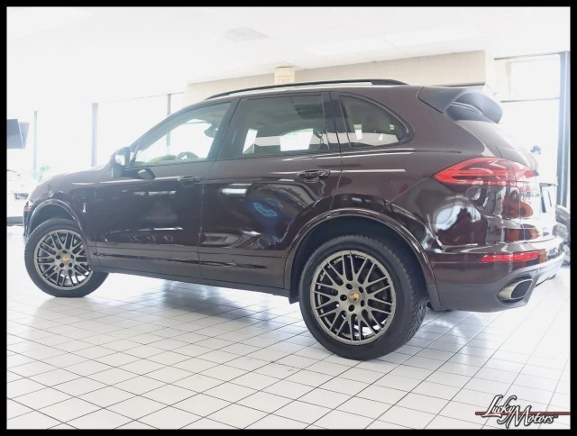 2017 Porsche 958 Cayenne - Image 7 of 31