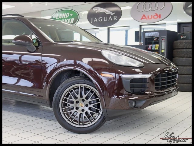 2017 Porsche 958 Cayenne - Image 2 of 12