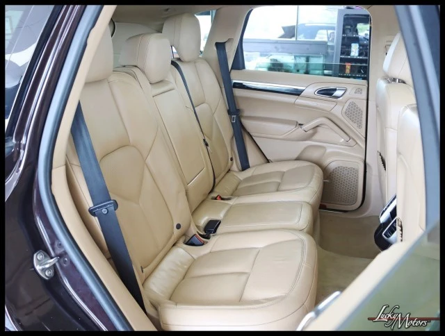 2017 Porsche 958 Cayenne - Image 25 of 31