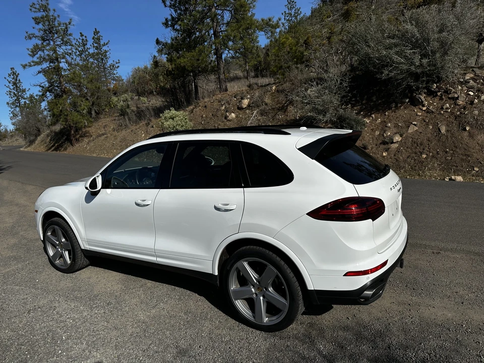 2017 Porsche 958 Cayenne - Image 31 of 31