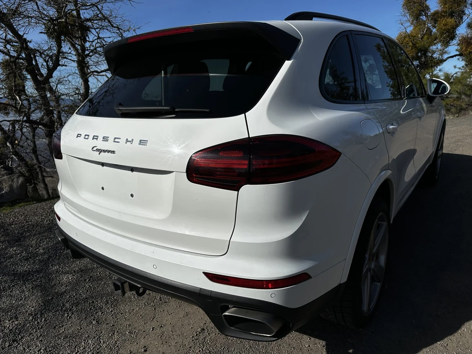 2017 Porsche 958 Cayenne - Image 22 of 31