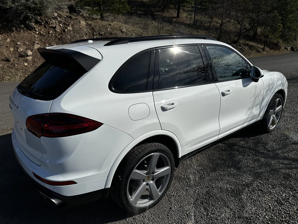 2017 Porsche 958 Cayenne - Image 19 of 31