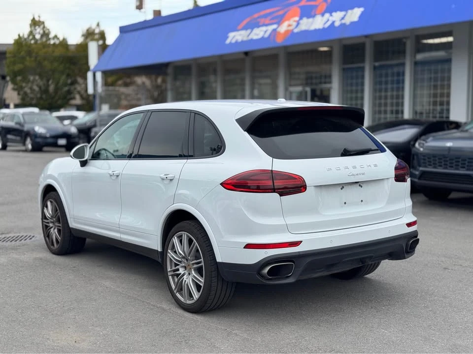 2017 Porsche 958 Cayenne - Image 5 of 20