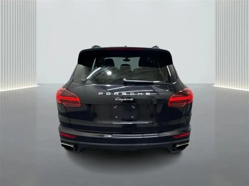 2017 Porsche 958 Cayenne - Image 4 of 12