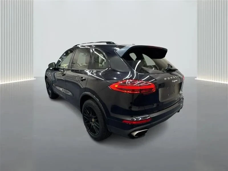 2017 Porsche 958 Cayenne - Image 3 of 12