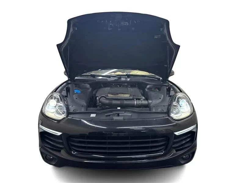 2017 Porsche 958 Cayenne - Image 11 of 12