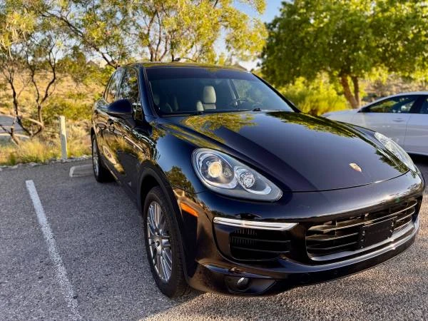 2017 Porsche 958 Cayenne S - Image 6 of 14
