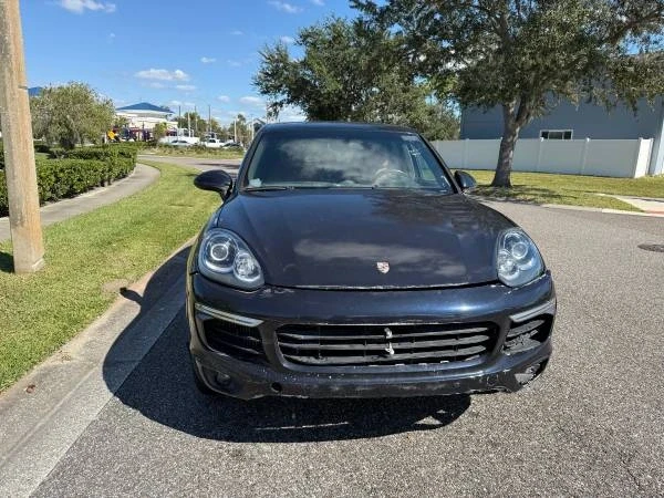 2017 Porsche 958 Cayenne S - Image 7 of 8