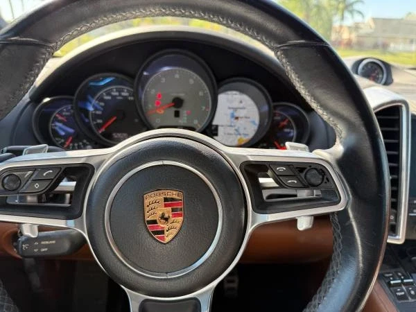 2017 Porsche 958 Cayenne S - Image 8 of 8