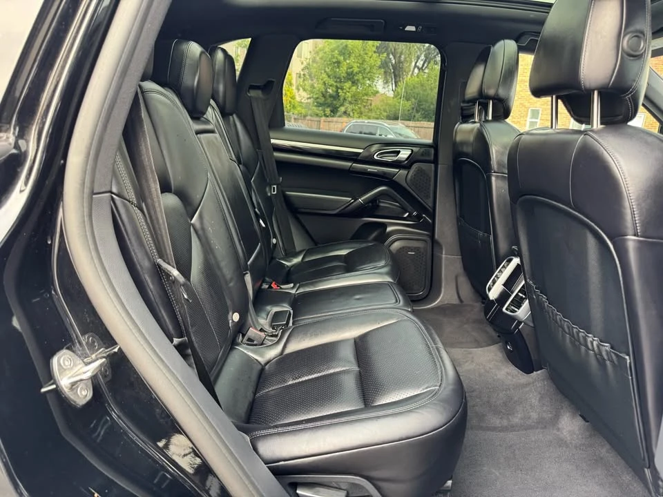 2017 Porsche 958 Cayenne S - Image 15 of 20