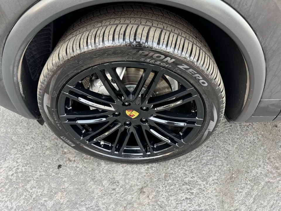 2017 Porsche 958 Cayenne S - Image 18 of 20