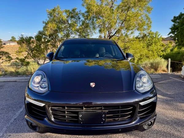 2017 Porsche 958 Cayenne S - Image 2 of 17