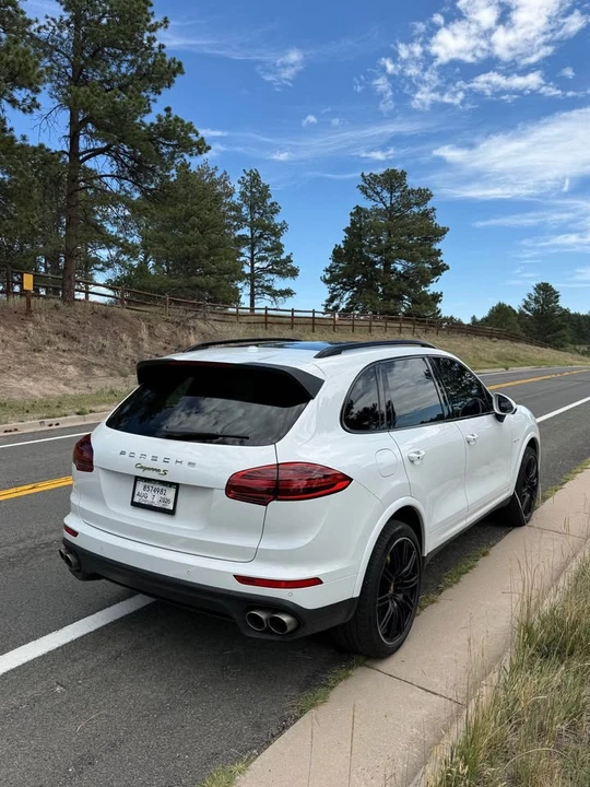 2017 Porsche 958 Cayenne - Image 7 of 18
