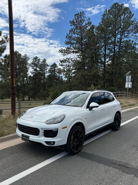 2017 Porsche 958 Cayenne - Image 3 of 18